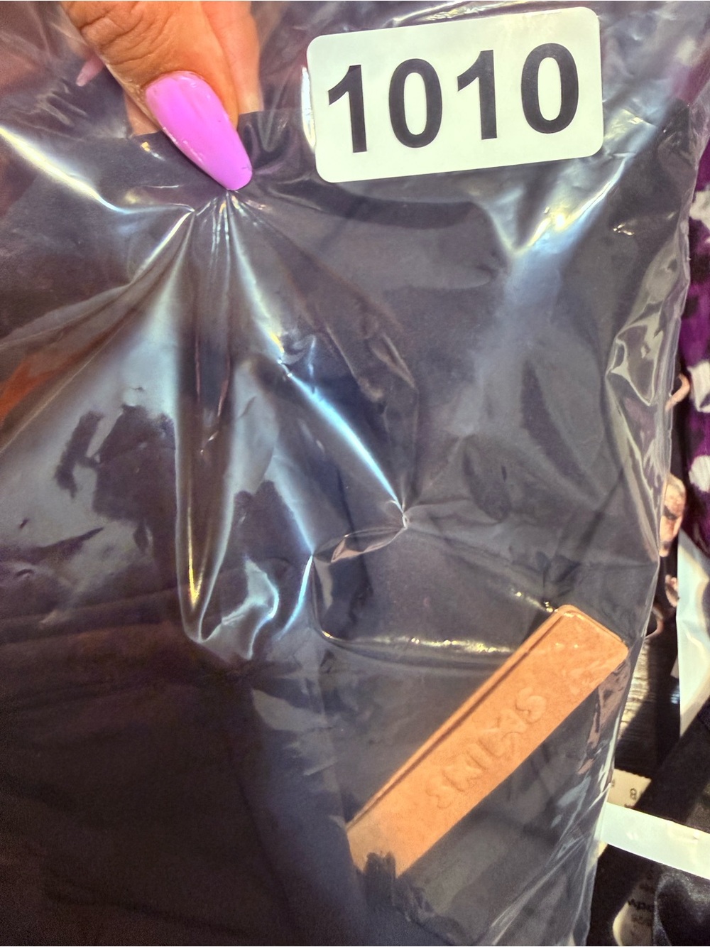 SKIMS Strapless Black Column Gown - Picture 6 of 9